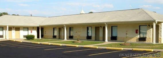 Whitehouse Motel Richmond South Bellwood Екстер'єр фото